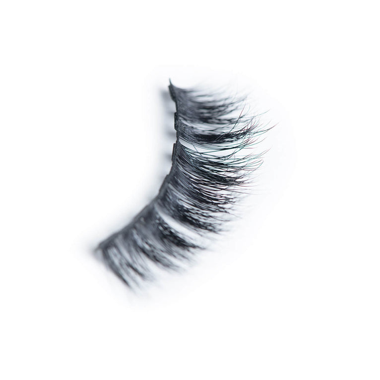 Luxury Magnetic Eyelash, White Background